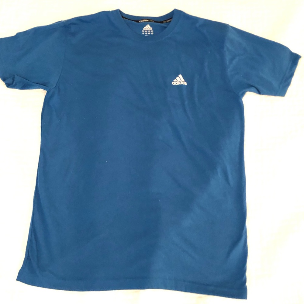 Adidas t shirt